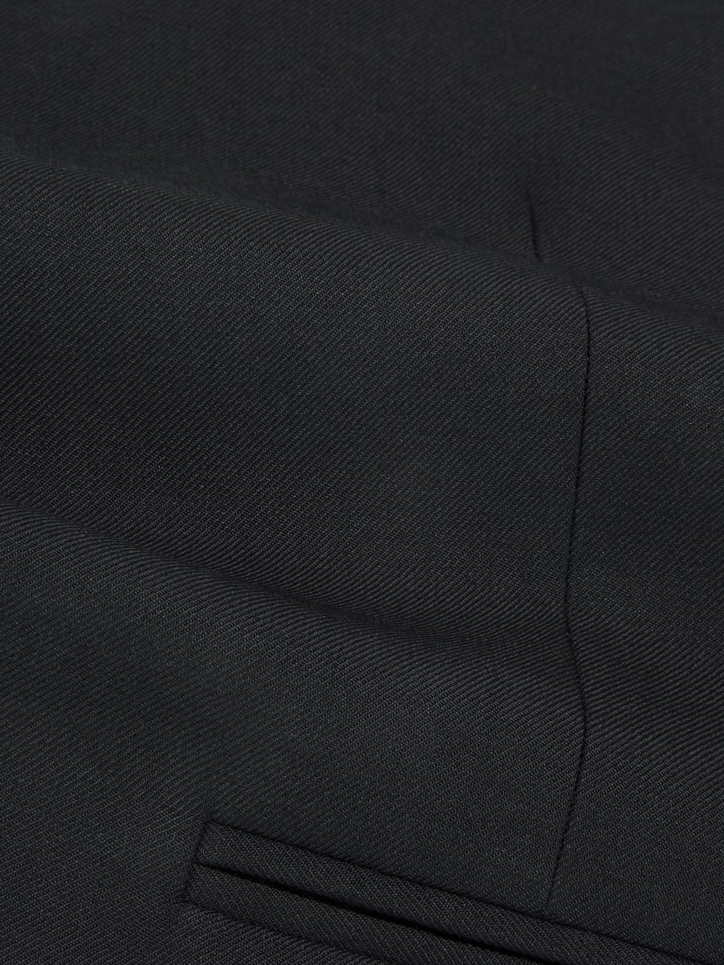 Benetti-James-Blk-Suit_5