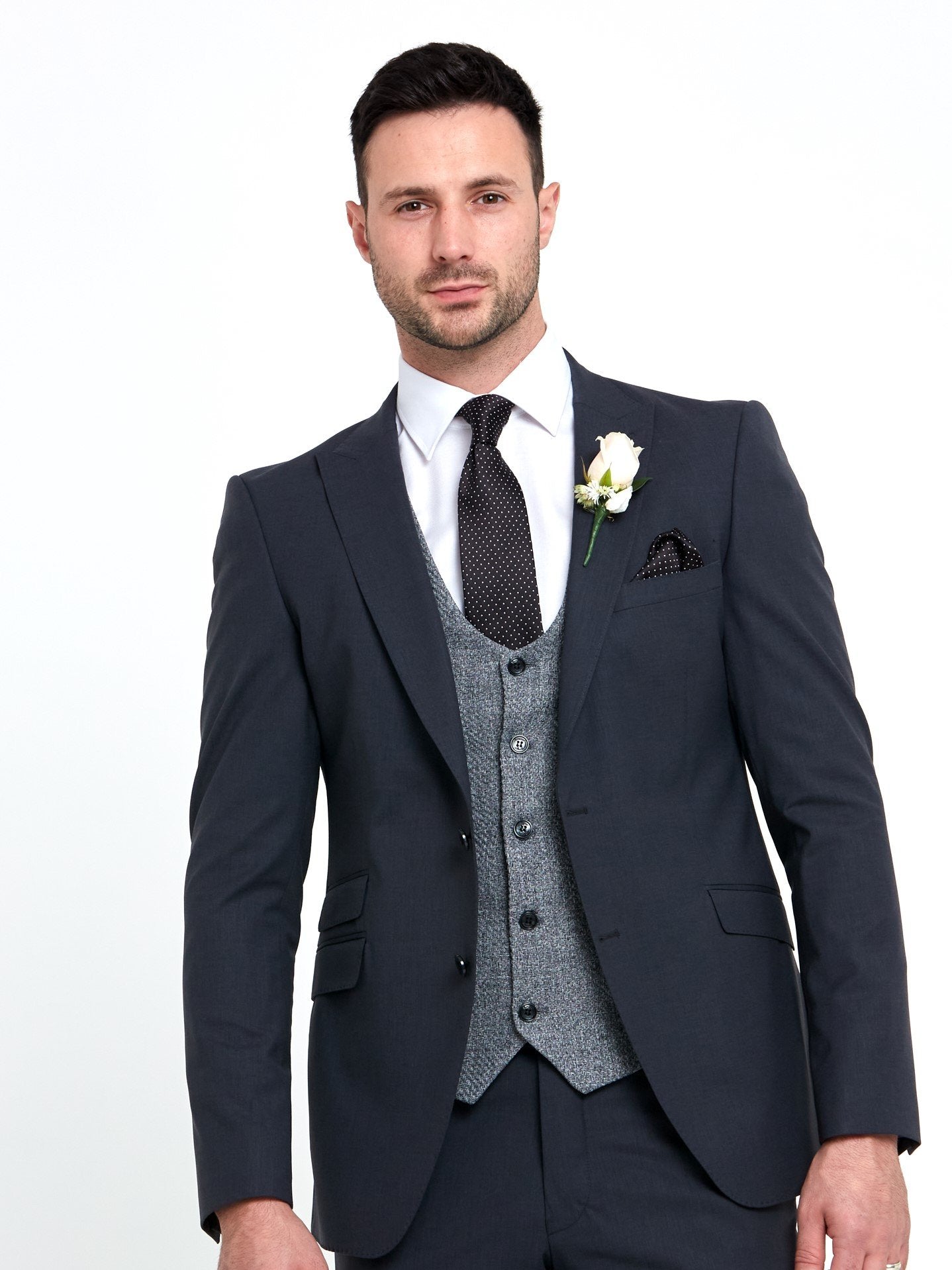 Benetti-Simon-grey-waistcoat2