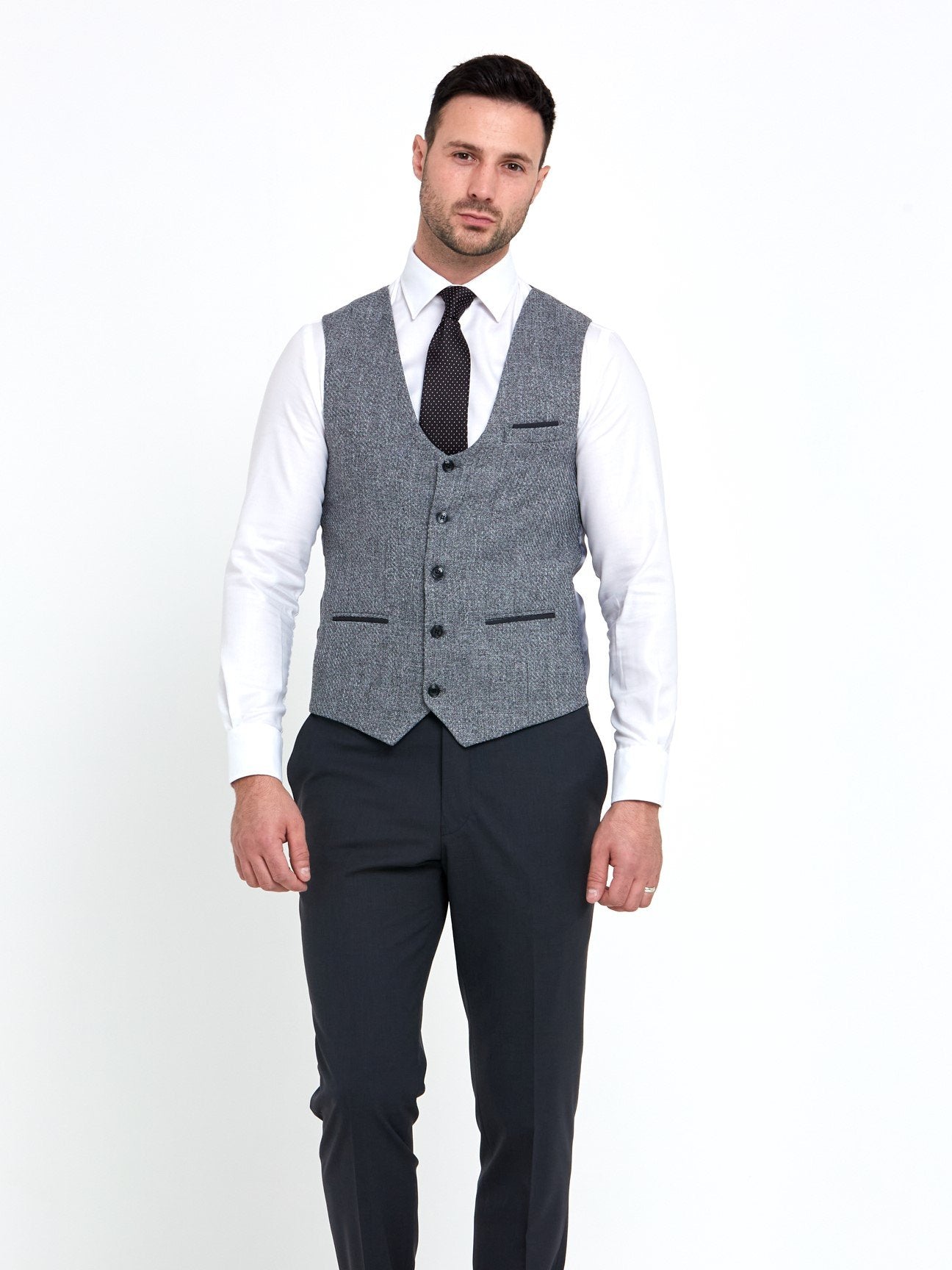 Benetti-Simon-grey-waistcoat3