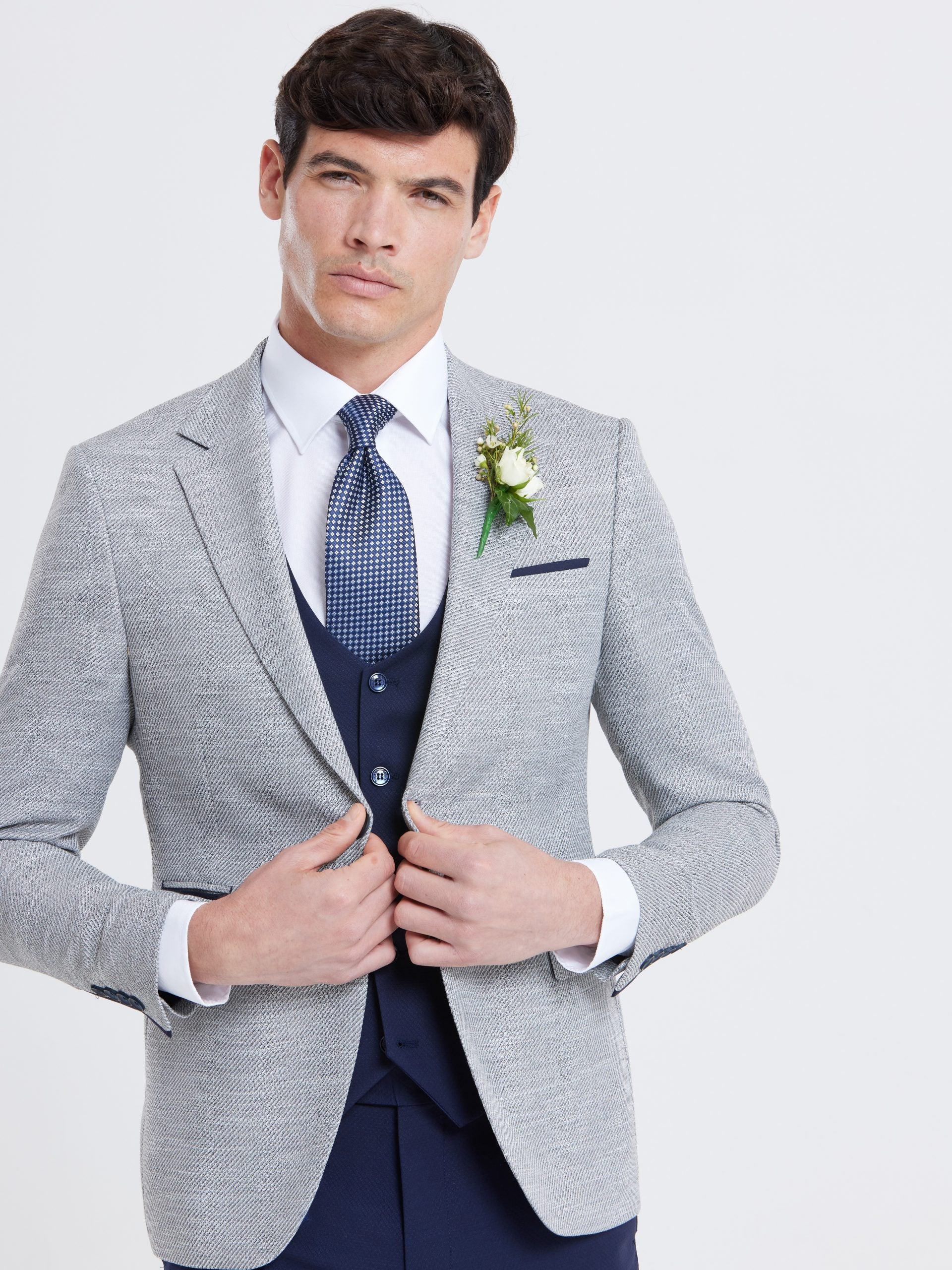 Benetti_Wedding_Suits_Harold_Jacket_silver_5jpg