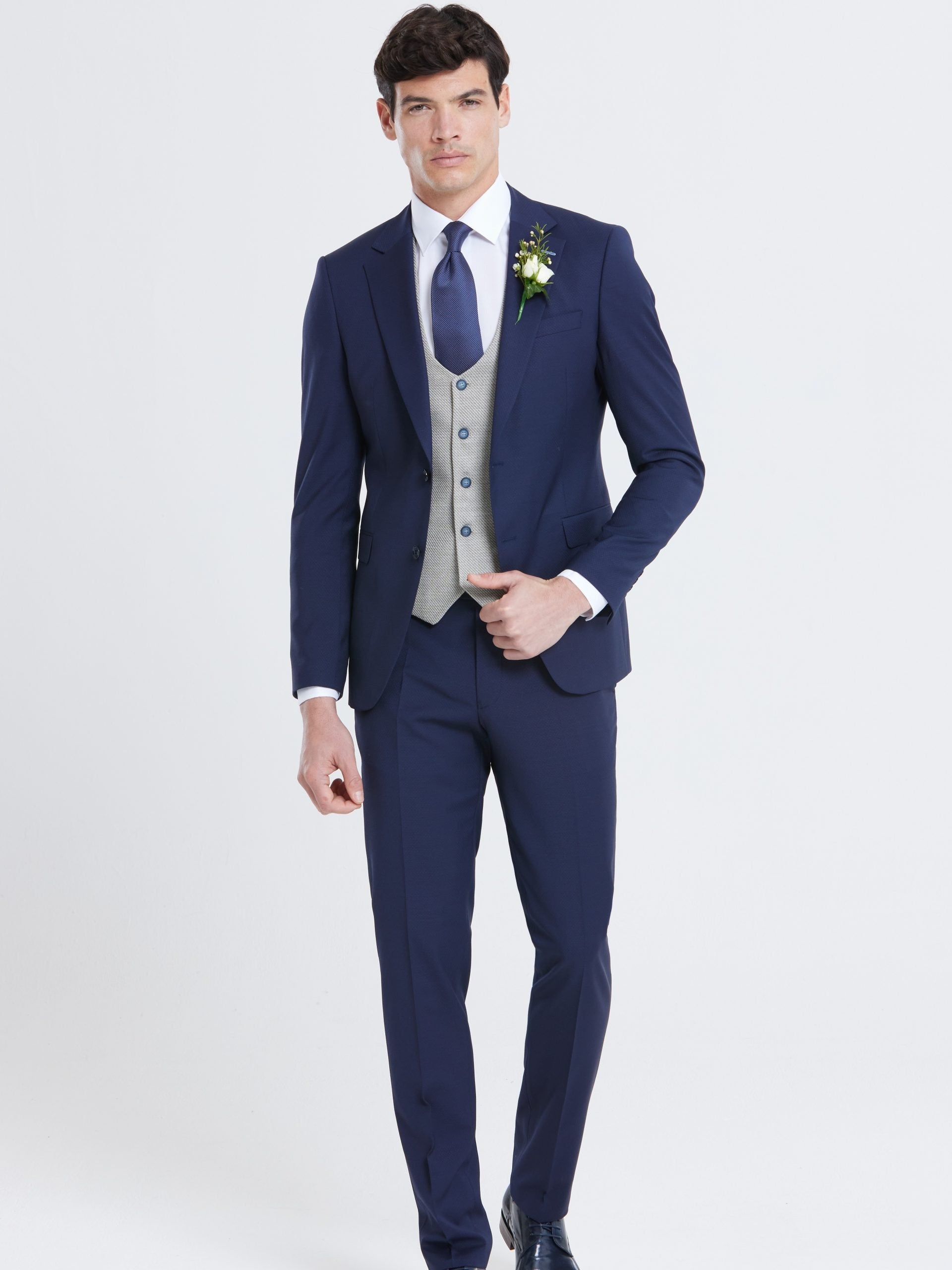 Benetti_Wedding_Suits_Harold_waistcoat