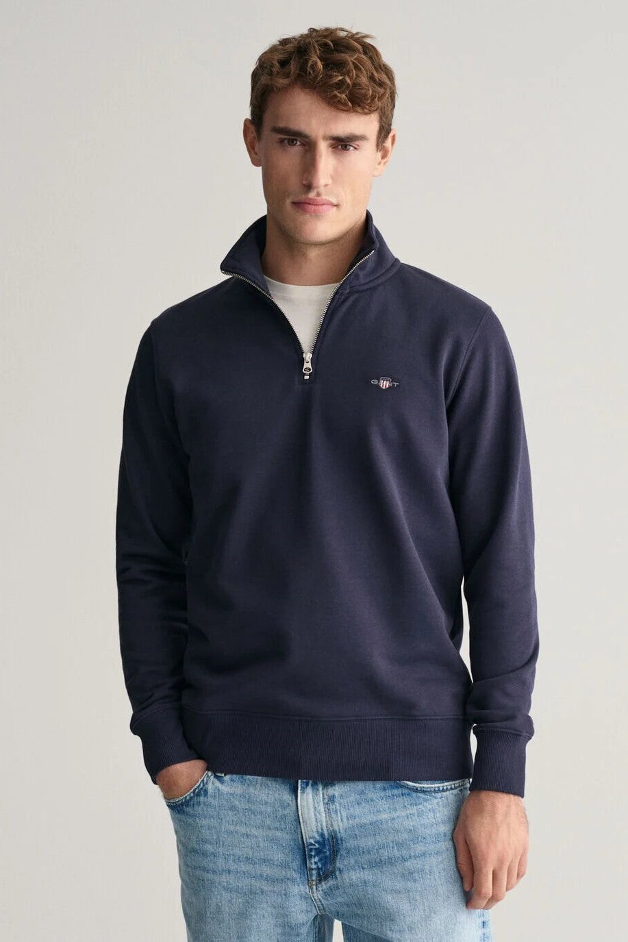 Gant Regular Shield Half Zip Sweatshirt