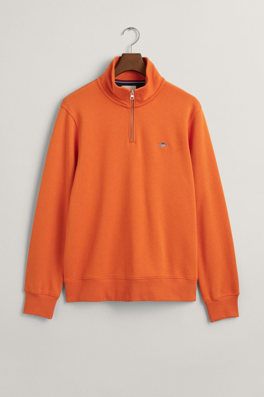 Gant Regular Shield Half Zip Sweatshirt 860