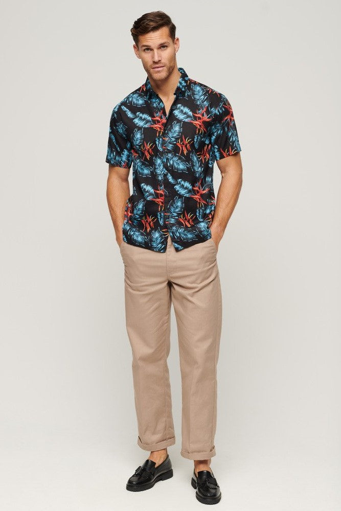 SuperdrySS24_Hawaiian_Shirt_Navy_Fire.4