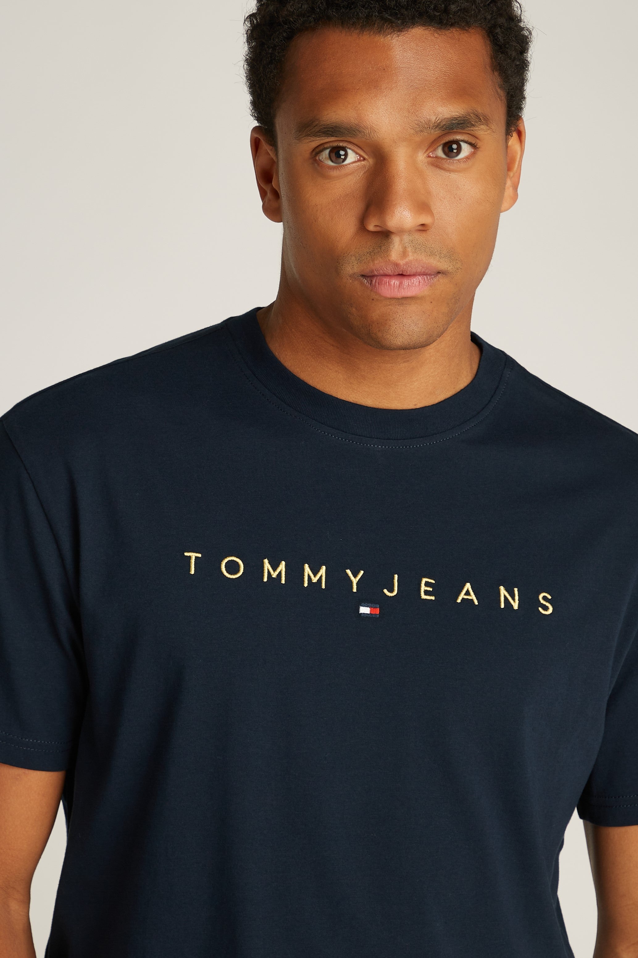 Tommy Jeans Reg Gold Linear Tee