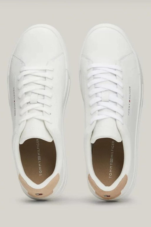 Tommy Hilfiger Pebble Grain Court Trainers Ecru