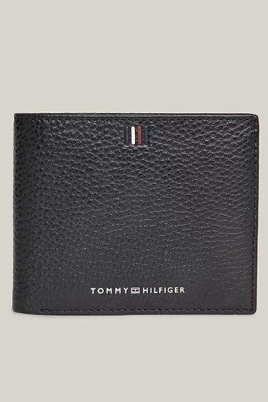 Tommy_Hilfiger_Sports_Central_CC_Wallet_Black