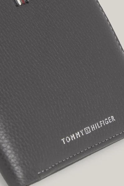 Tommy_Hilfiger_Sports_Central_CC_Wallet_Grey.2