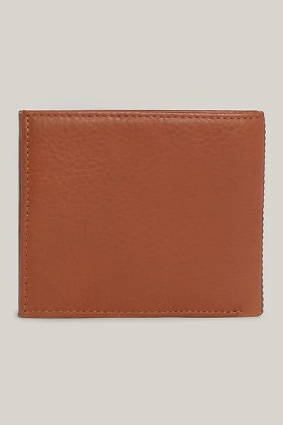 Tommy_Hilfiger_Sports_Premium_Leather_Wallet_Cognac.2