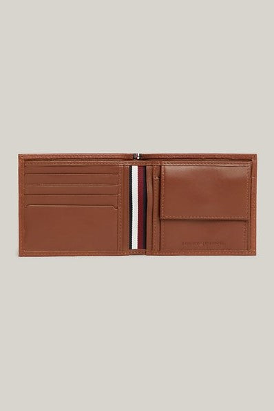 Tommy_Hilfiger_Sports_Premium_Leather_Wallet_Cognac_3