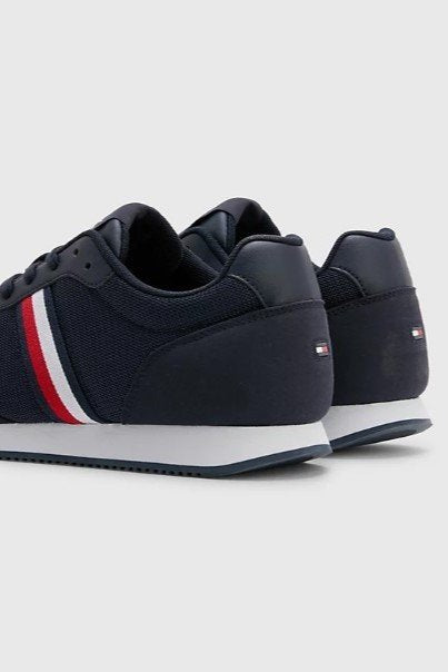 Tommy_Hilfiger_Trainers_AW23_Core_Runner_Desert_Sky