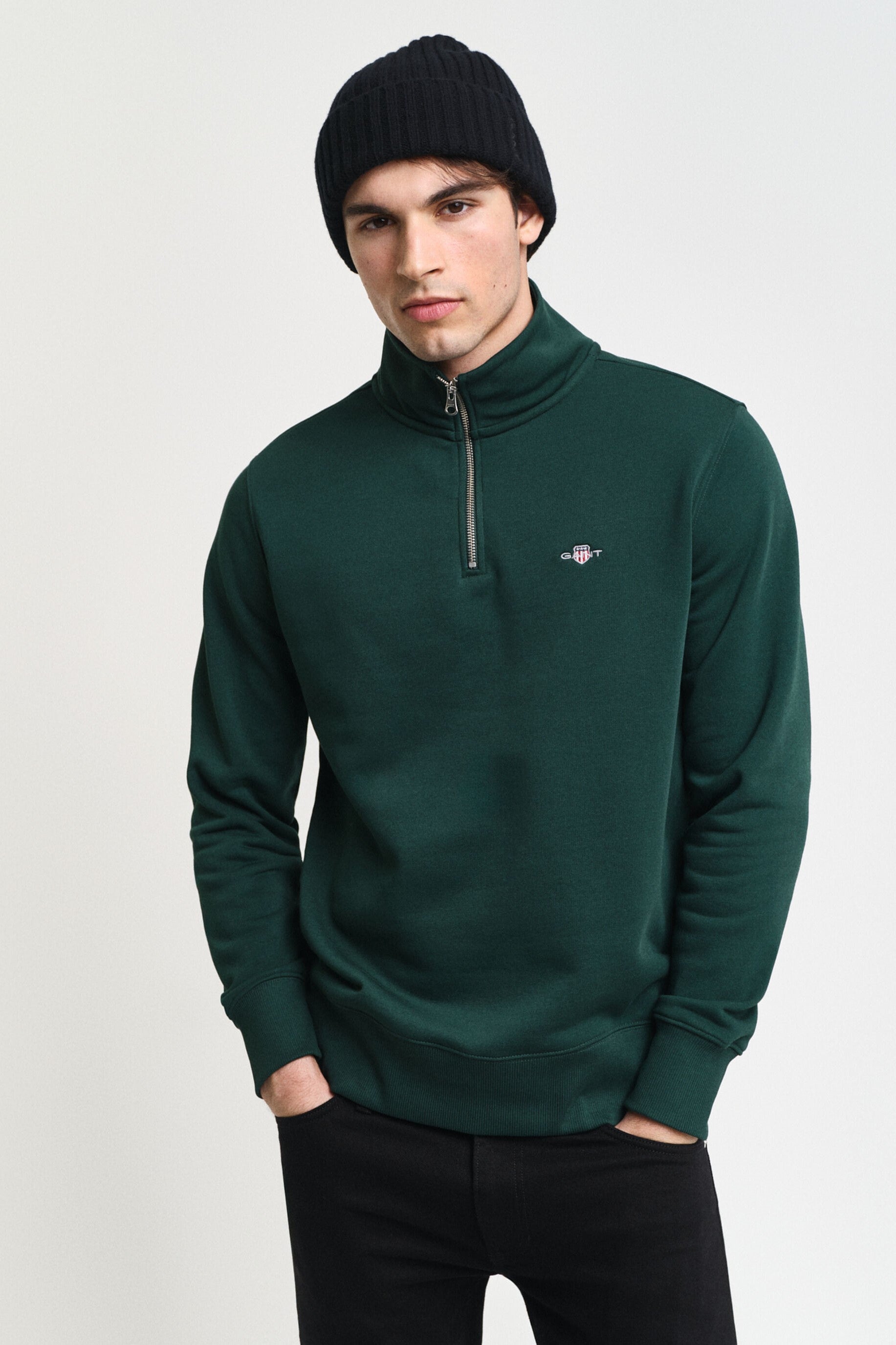 Gant Regular Shield Half Zip Sweatshirt