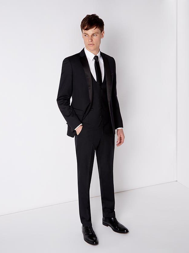 remus-uomo-slim-fit-black-tie-suit-black3