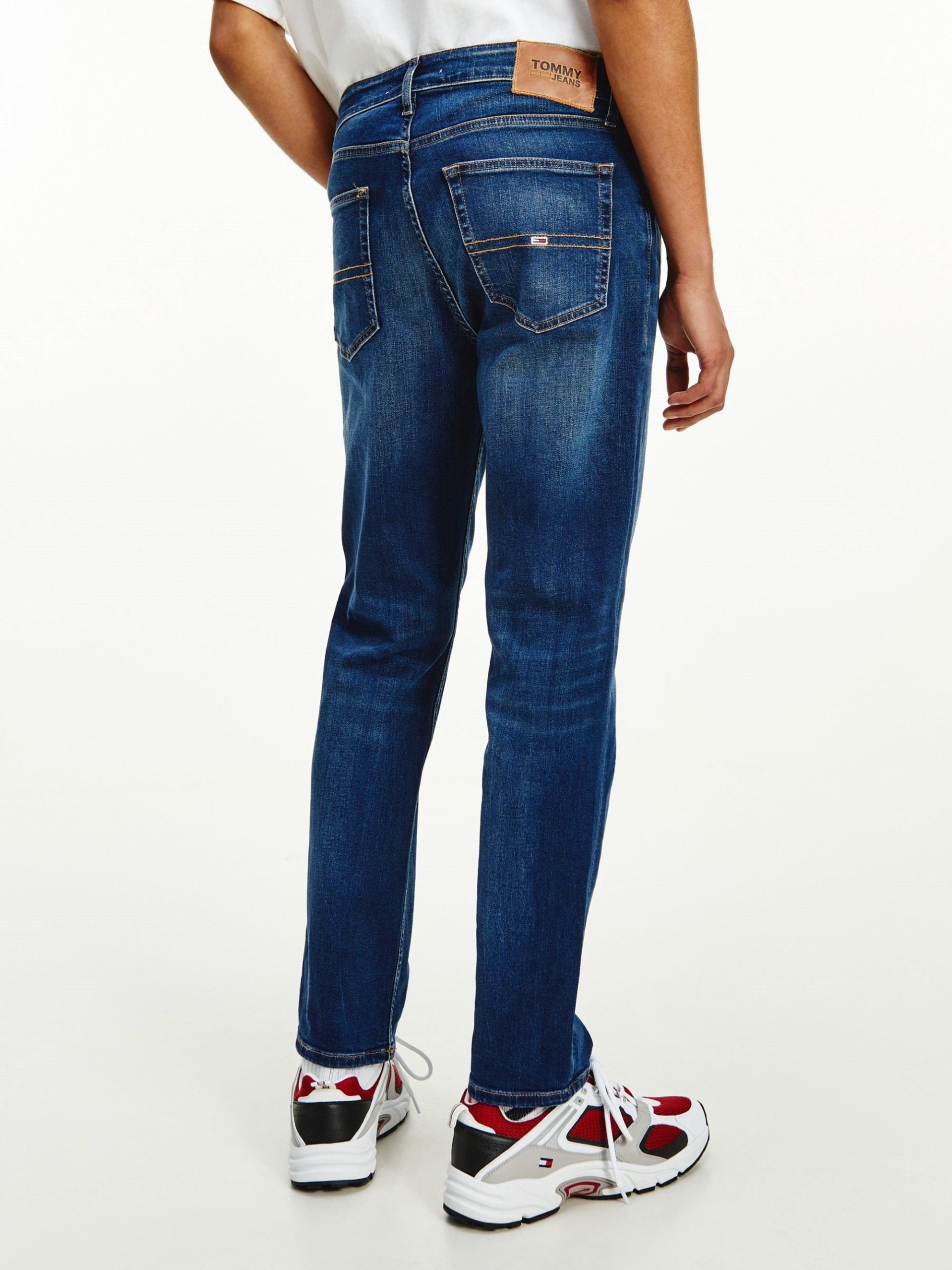 tommy-hilfiger-ryan-straight-fit-jeans